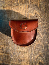 Load image into Gallery viewer, Leather Fly Fishing Leader Pouch
